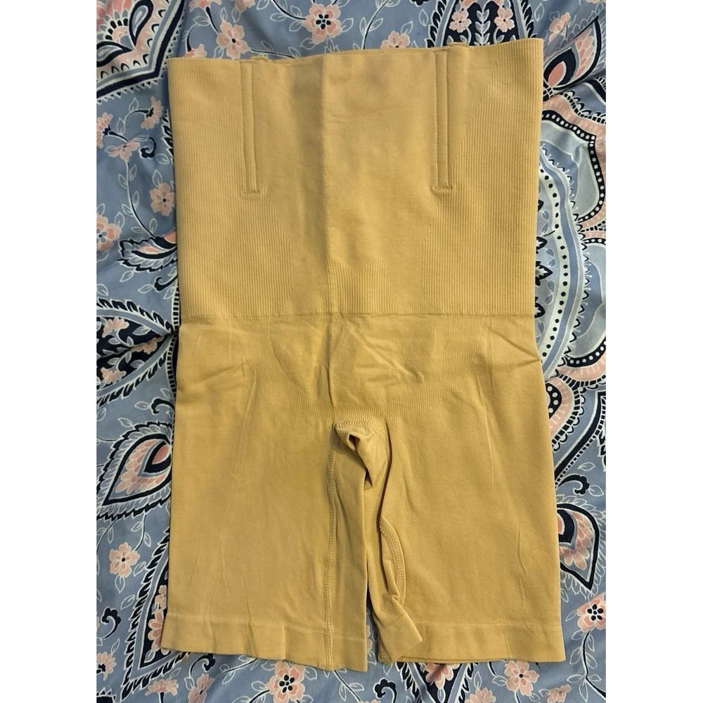 NEW Joyshaper Beige Ribbed Ultra‎ Hi Waist Tummy Control Shapewear Shorts, Small